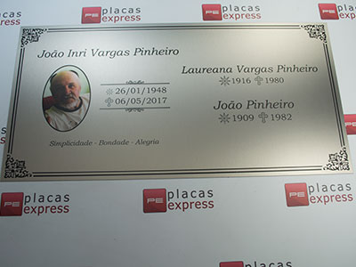 Placa de jazigo